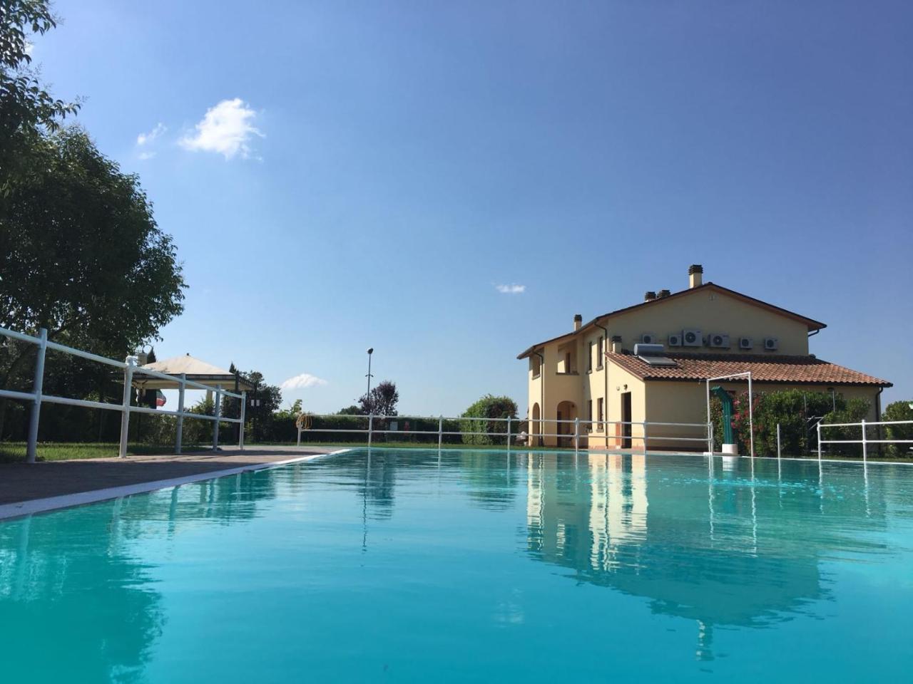 Residence Serristori Castiglion Fiorentino Exterior foto