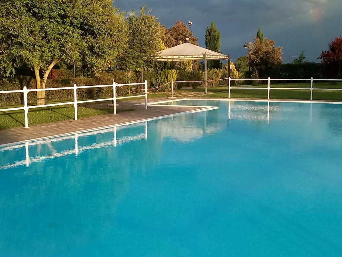 Residence Serristori Castiglion Fiorentino Exterior foto